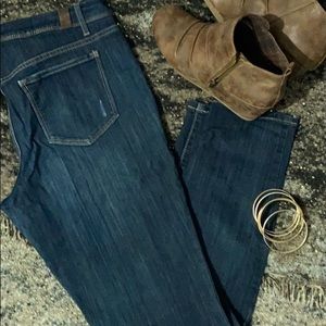 Vera Wang Mid Rise Skinny Jeans